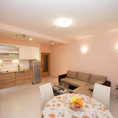Apartment A&a Split
